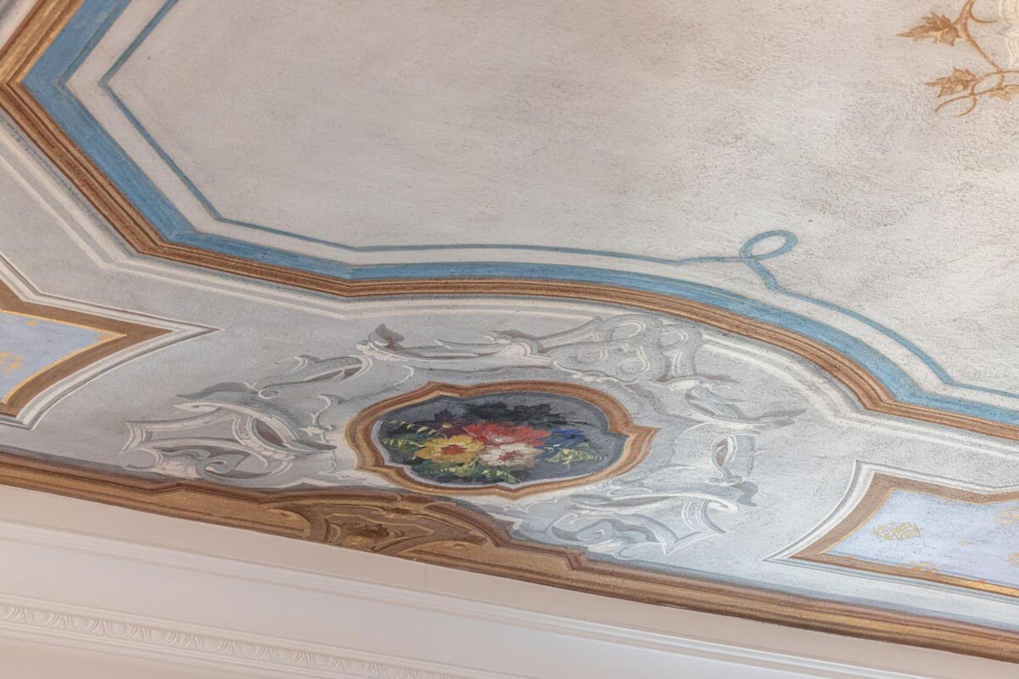 Philibert - Traditional Apart With Historical Fresco Nice Exterior photo